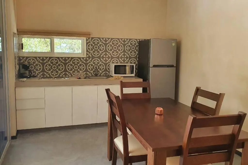 Apartment Marysol Beachfront Next To Nomads D4 Isla Mujeres