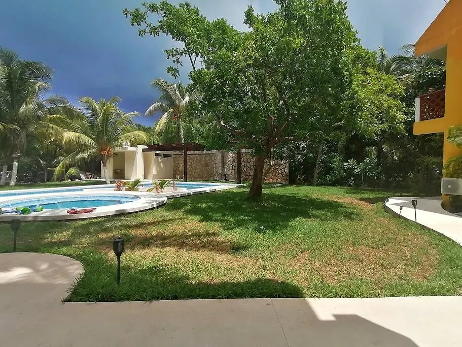 Apartment Marysol Beachfront Next To Nomads D4 Isla Mujeres