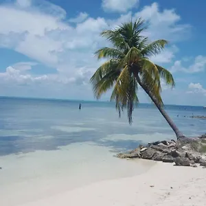 Apartment Marysol Private Next To Nomads D5, Isla Mujeres