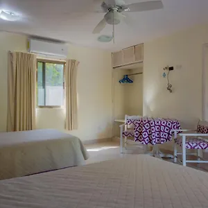 Apartment Marysol D10 Private Next To Nomads, Isla Mujeres