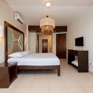 4* Hotel Kinich